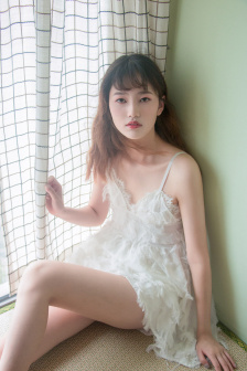 宝宝才三根手指湿成